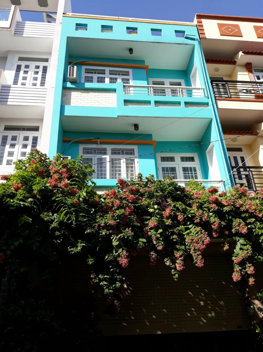 Nhà cần bán gấp MT khu dân cư Tiến Thành, Q.Bình Tân, DT 5m x 14m, 3 tầng, giá 3.85 tỷ(TL)