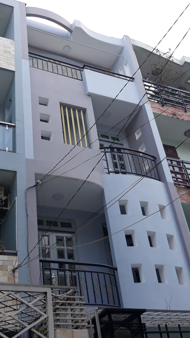 Bán nhà đường Nguyễn Văn Khối, P. 11, Gò Vấp, DT: 4x21m, 3 lầu, HXH 6m, giá chỉ 5,7 tỷ
