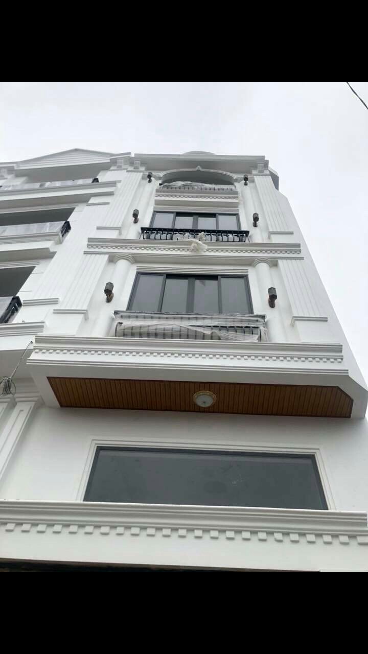 bán nhà Mặt Tiền Trần Minh Quyền - 3 tháng 2 Q10 DT 4x14m nhà đẹp 5 tầng HĐ thuê 35tr giá chỉ 16 tỷ