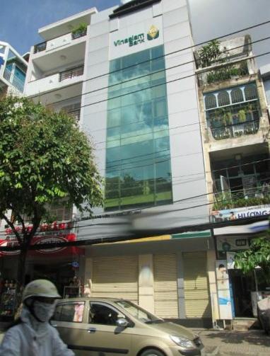 Bán nhà mặt phố quận 5 đường Thuận Kiều, 8.5x15.5m, 4 lầu nhà mới 100%, giá rẻ