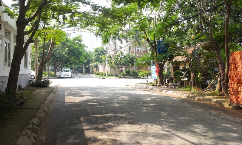 Cần bán lại gấp miếng đất mặt tiền KDC Kim Sơn, Tân Phong, Quận 7, TP.HCM
