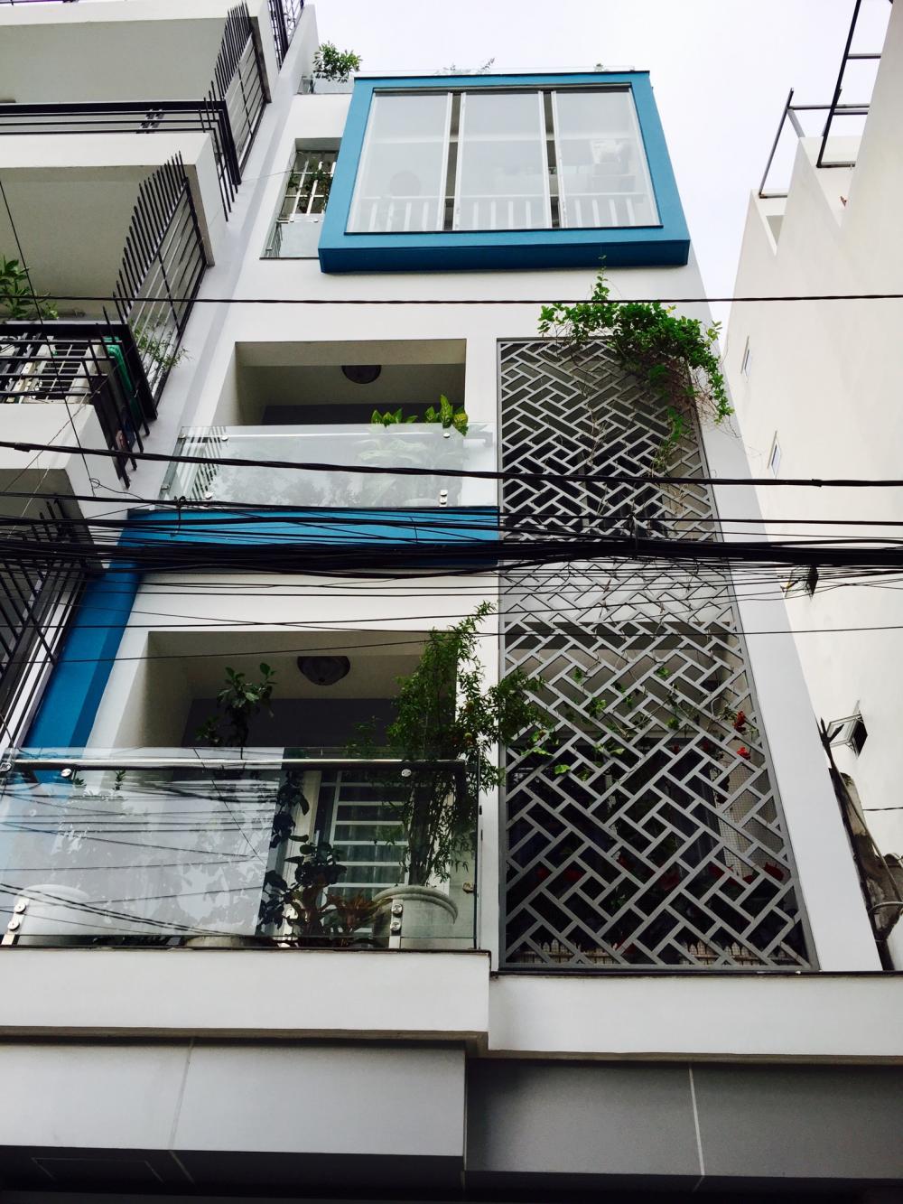 Bán nhà mặt tiền đường nội bộ Huỳnh Lan Khanh( 4,8 x 18m), phường 2, Tân Bình