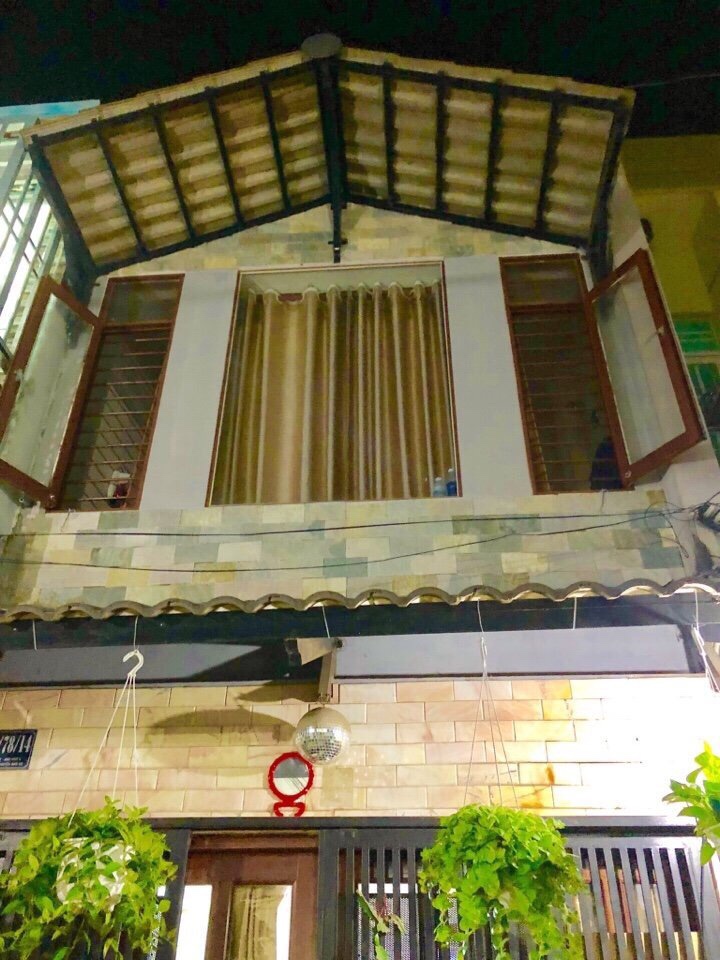 Bán nhà sổ hồng riêng, hẻm 1886 Huỳnh Tấn Phát, Nhà Bè. DT 3,5x7m. Giá 1,55 tỷ