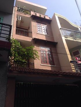 Bán nhà đường Cao Thắng, quận 10, DT: 5.1x13, nhà rất đẹp vào ở ngay