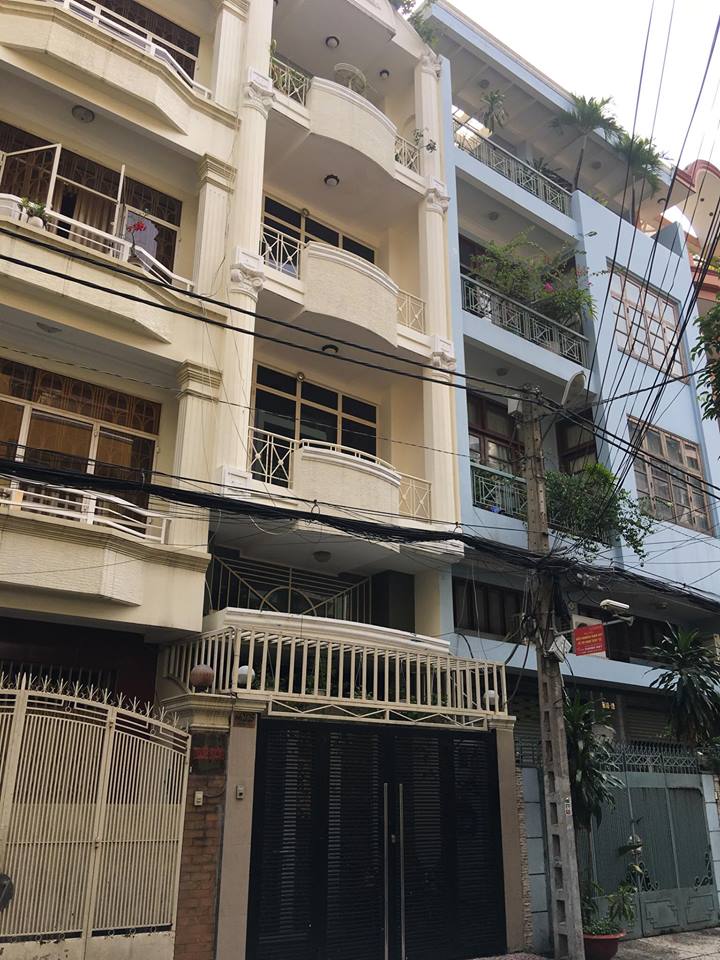 Bán nhà mặt tiền Nguyễn Chí Thanh, 3x13m, nở hậu 5m trệt + 3 lầu nhà mới, giá chỉ 8,2 tỷ