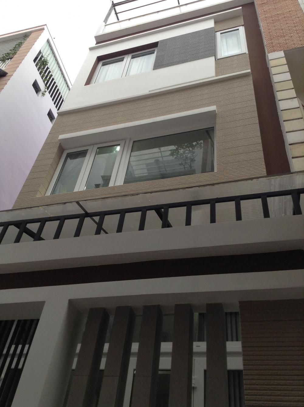 Bán nhà góc 2MT Trần Hưng Đạo, GP 9 tầng. DT: 4.4x20m, giá 30 tỷ