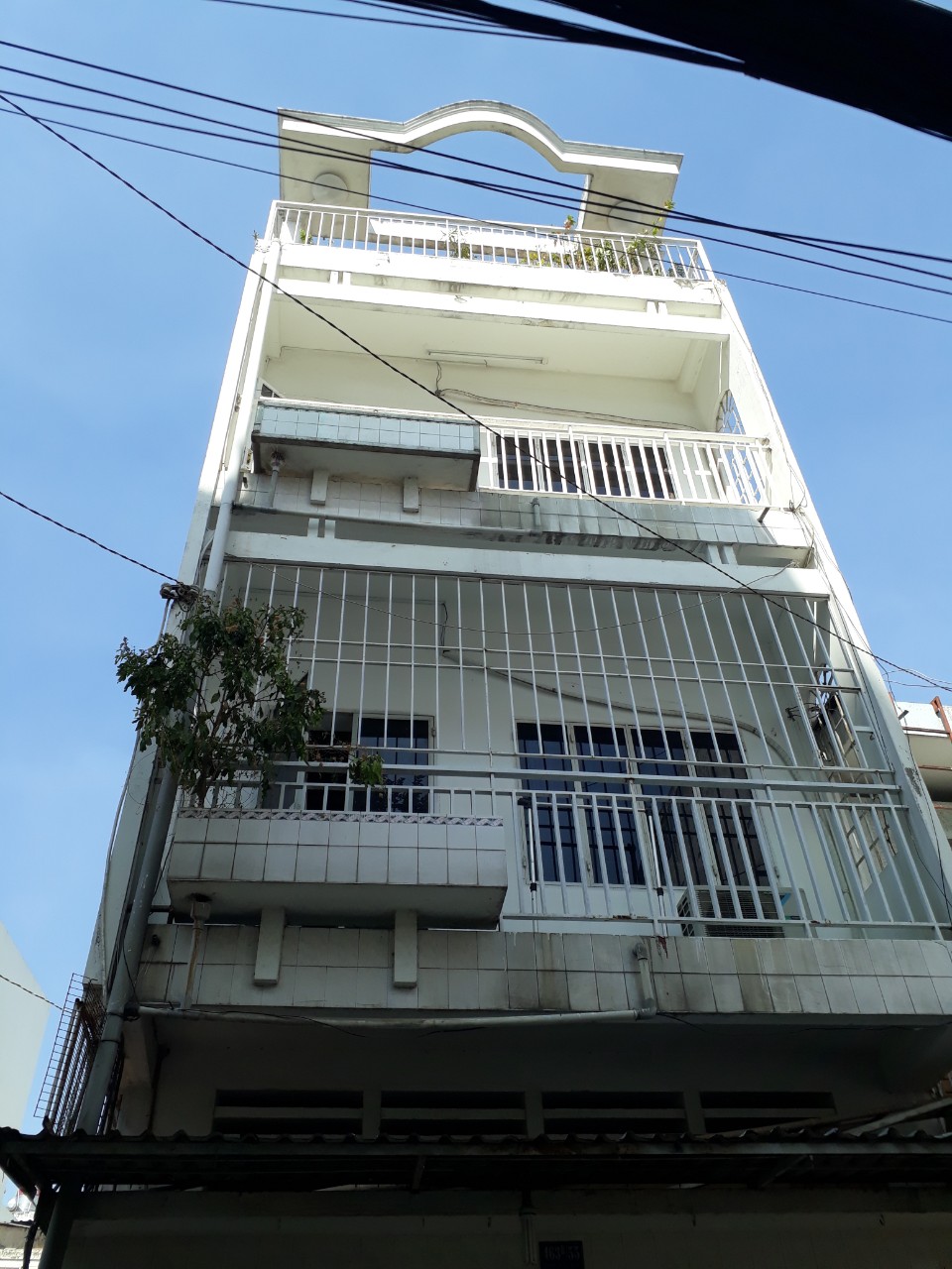 Cần bán nhà hẻm 5m số 463 Cách Mạng Tháng 8, Phường 13, Quận 10. Giá 7,3 tỷ TL