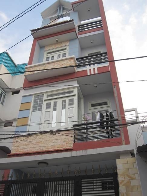Mặt tiền Phạm Hữu Chí 3.7x18m 3 tầng + lửng + sân thượng