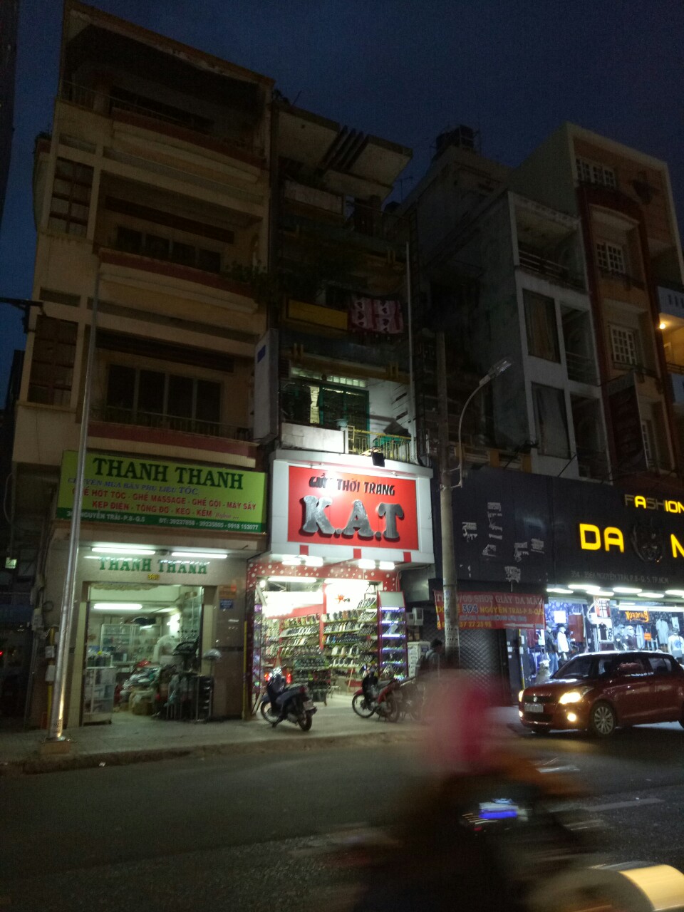 Bán gấp MT Nguyễn Trãi 3.4x13m, 5 lầu, 18.9 tỷ khu kinh danh quần áo sát lê hồng phong cực víp