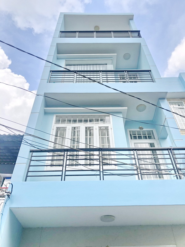 Bán gấp nhà 2 lầu mới đẹp, hẻm 12 Nguyễn Khoái, Quận 4 (hẻm 4m)