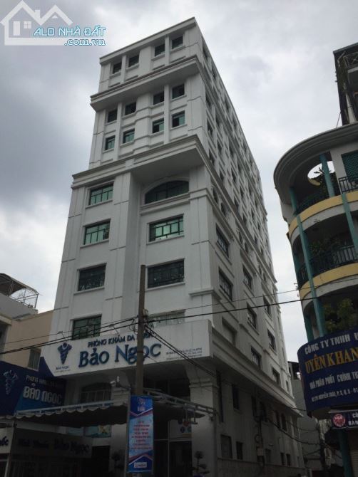 Bán nhà MT khu Phan Xích Long, Q Phú Nhuận, DT 7,3x20m, trệt, 6 lầu