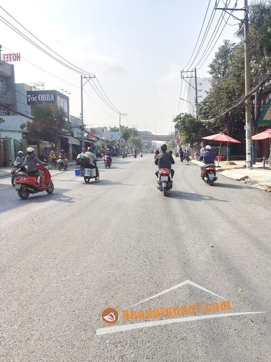 Bán nhà 1 lầu mặt tiền tiện kinh doanh đường Huỳnh Tấn Phát, P. Phú Thuận, Quận 7
