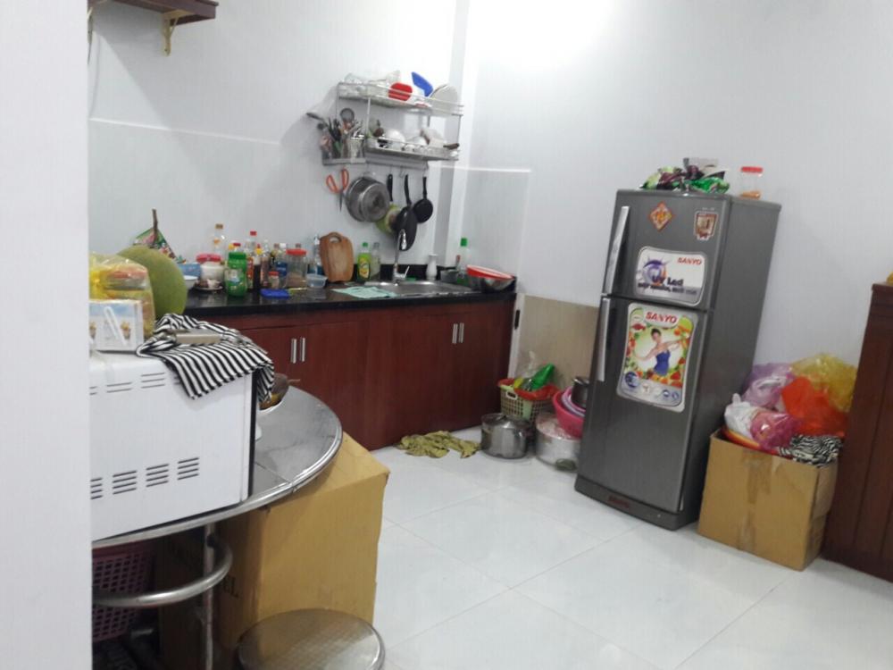 Chính chủ cần tiền bán nhà 2 lầu hẻm 1135 Huỳnh Tấn Phát, Quận 7, DT 4x13m. Giá hót 3,85 tỷ