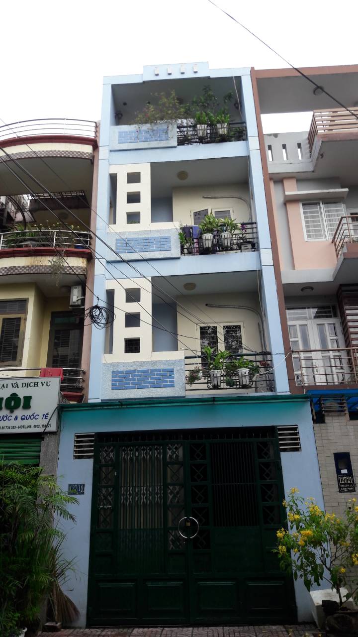 Bán nhà 3 lầu hẻm nhựa 10m sát VinCom Nguyễn Xí, P26, Bình Thạnh. DT 5x18m, giá 8.5 tỷ