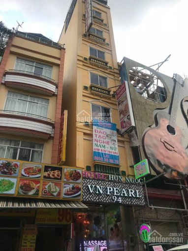 Định cư bán nhà MT Nam Quốc Cang với Nguyễn Trãi, Quận 1. DT 8,3x23m, 5 lầu