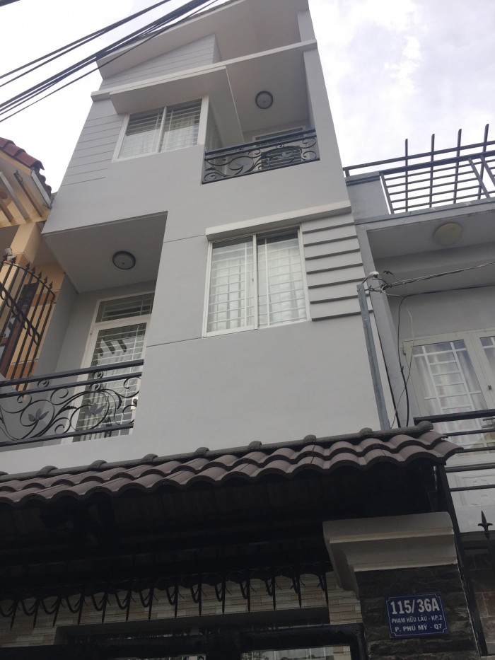 Bán nhà căn góc 2 mặt tiền, phường Tân Định, Quận 1. DT 4.5x17m, 3 lầu, giá 20 tỷ