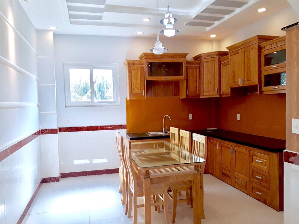 Nhà sát chợ giá chợ chất lượng trung tâm thương mại HXH