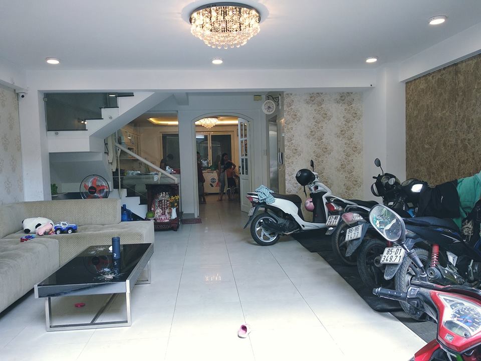 Bán nhà HXH Lê Văn Sỹ, 60m2, MT 5m, 4 tầng, giá chỉ 7,5 tỷ