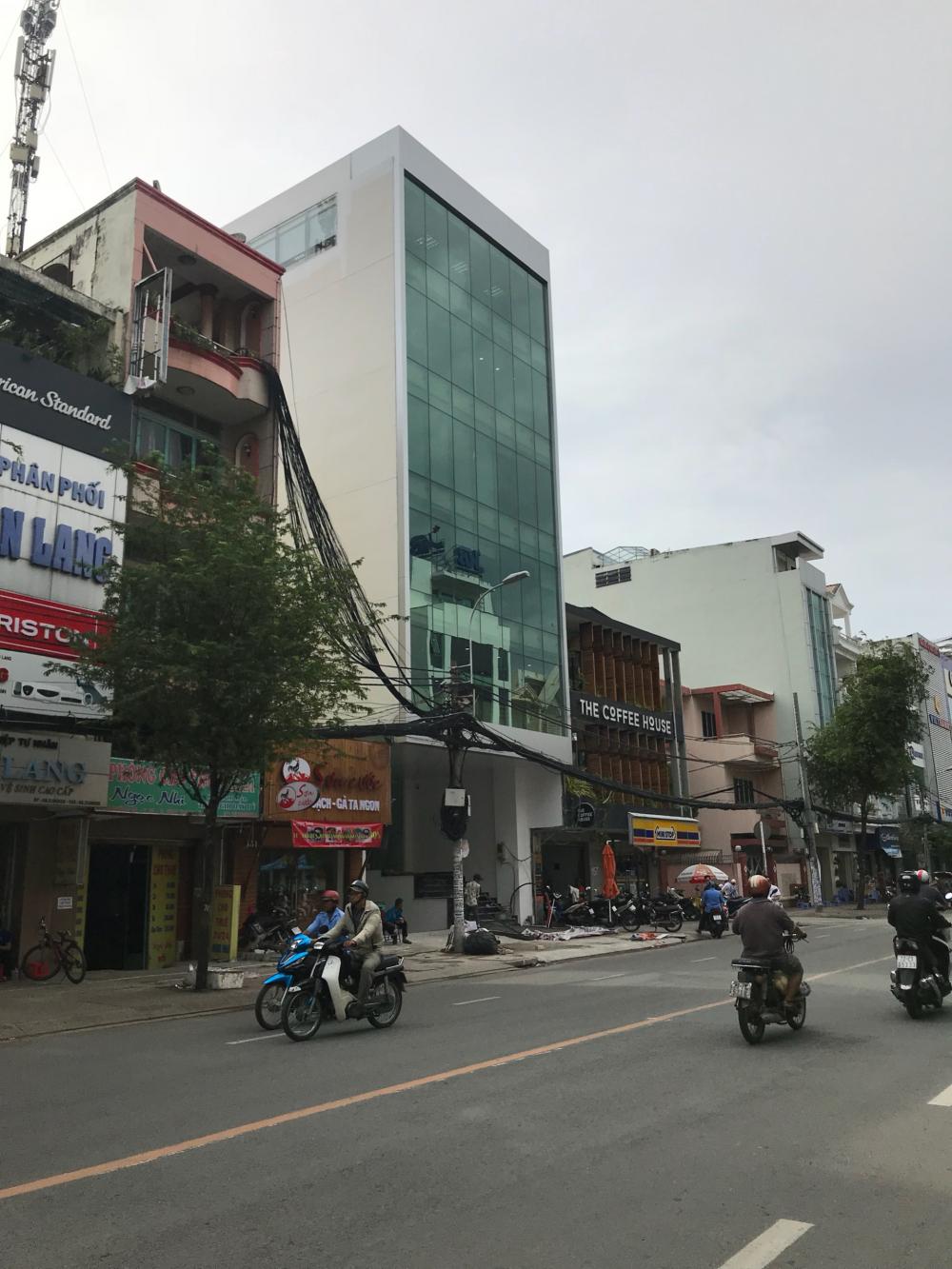 Bán nhà riêng tại đường Lê Quang Định, Phường 14, Bình Thạnh. Diện tích 120m2, giá 8.1 tỷ
