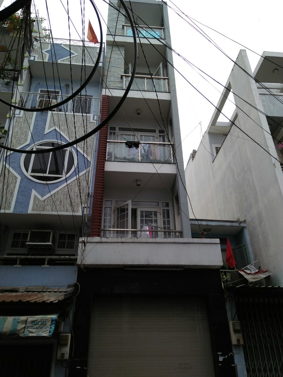 Bán nhà HXH 6m, cách MT 1 căn, đường Nguyễn Tri Phương, quận 10, DT: 5x14m