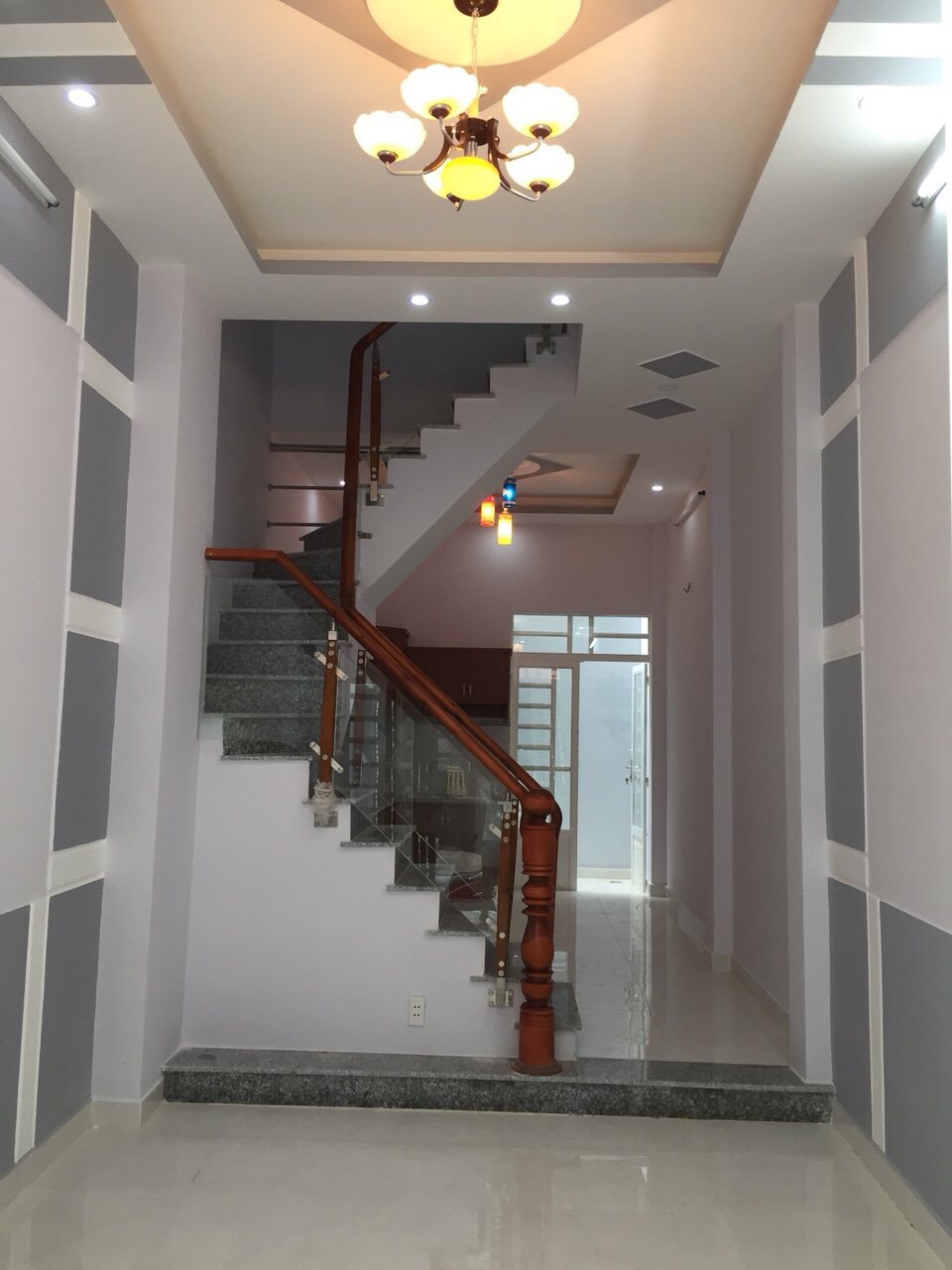 Cần bán gấp nhà 2 lầu 3WC, 4PN, sổ hồng, DTSD 120m2 tại Lê Văn Lương, Phước Kiển, Nhà Bè