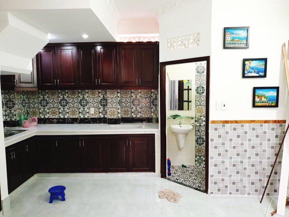 Bán nhà Nguyễn Cửu Vân, Phường 17, Bình Thạnh. 4.4x12m, căn duy nhất trong khu vực, 0936 033 188