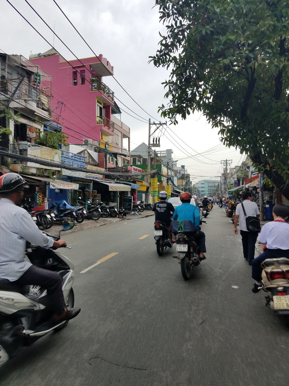 Bán nhà hẻm xe khách tránh nhau đường Ung Văn Khiêm, P25, Bình Thạnh, 8x20m, 3 lầu, giá 22.5 tỷ TL