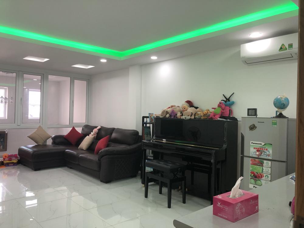 Bán gấp hẻm 8m đường Nguyễn Thái Sơn, P 5, Gò Vấp, DT 4X14m, 4 lầu, ngay E - Mart