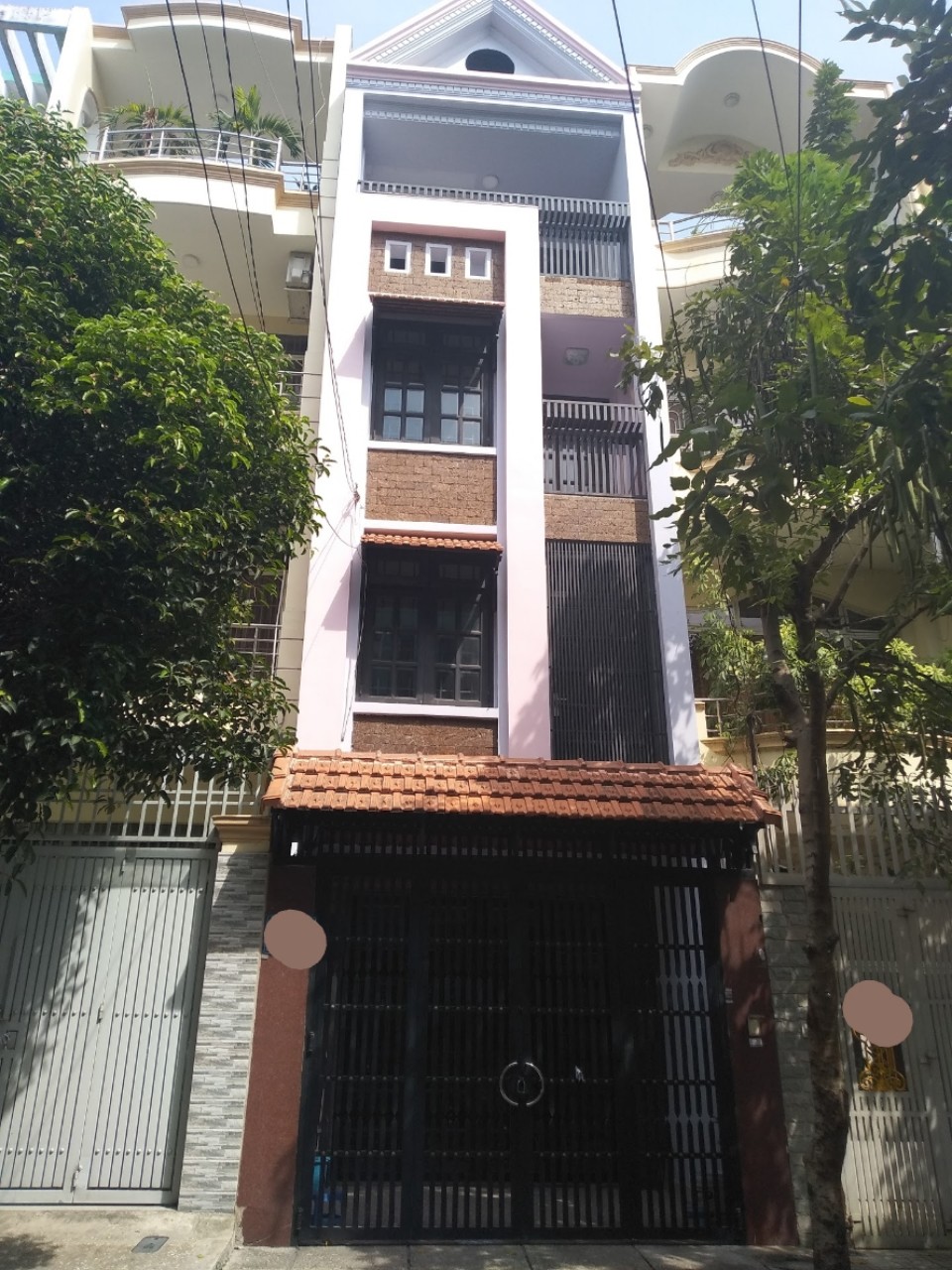 Bán nhà đẹp Bùi Hữu Nghĩa, P. 2, Quận Bình Thạnh, giá thương lượng. LH 0903074322