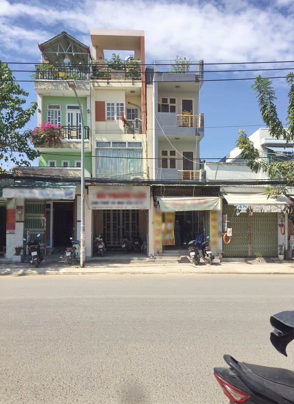 Bán nhà 2 lầu mặt tiền Huỳnh Tấn Phát phường Phú Mỹ, Quận 7