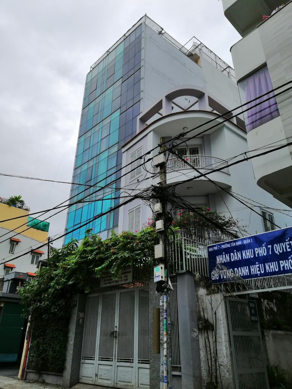 Nhà 2 mặt tiền 4 lầu đối diện Bitexco, ngay phố Nguyễn Huệ, vị trí quá đẹp giá tốt 47.5 tỷ