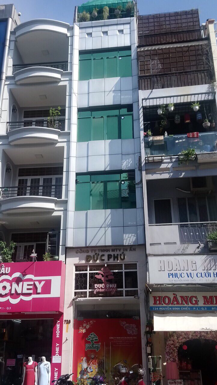 Bán nhà mặt tiền đường Calmette, P. Nguyễn Thái Bình, Q1. DT: 4x20m, 4 lầu, giá 39.5 tỷ, 0914468593