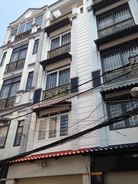 Nhà mặt phố Nguyễn Tiểu La - Nhật Tảo, Phường 8, Quận 10, DT: 4.3 x 14m, giá 14.8 tỷ