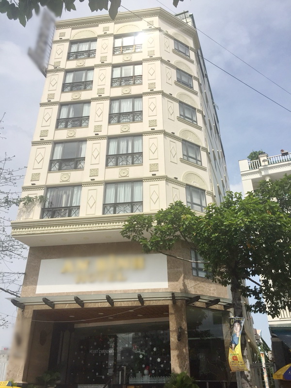 Bán gấp khách sạn cao cấp mặt tiền đường Trần Trọng Cung, quận 7