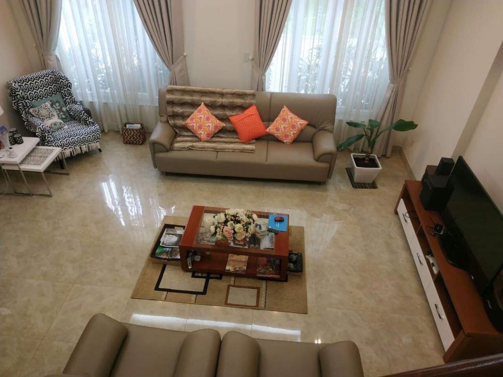 Bán gấp villa tại đường 4, P. Bình Khánh, Quận 2, Tp.HCM, diện tích 461,9m2, giá 45 tỷ