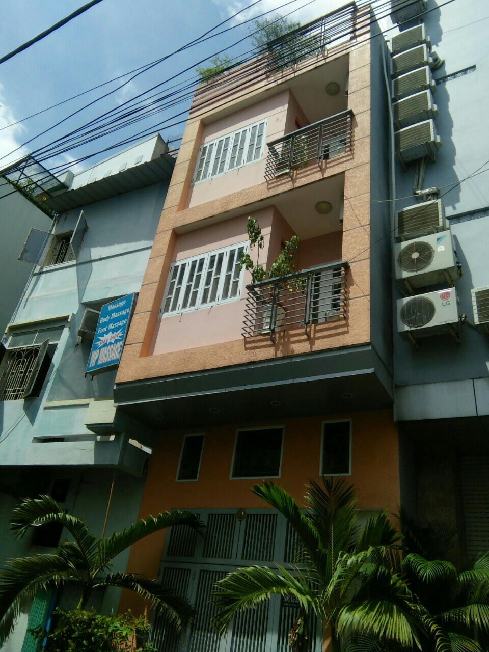 Bán nhà hẻm 68 Đồng Nai, Phường 15, Q10, 5 lầu