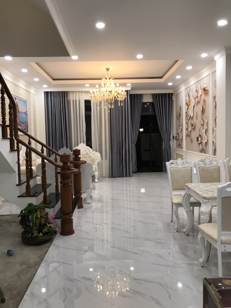 Chính chủ bán gấp villa tại đường Nguyễn Cư Dĩ, P. Thảo Điền Quận 2, TP. HCM DT 10x20m, giá 22 tỷ 5