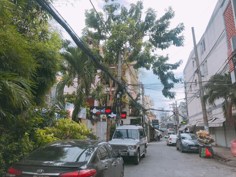 Bán nhà HXH Tô Hiến Thành, DT: 5.5x20m, phường 13, quận 10. Giá chỉ hơn 13 tỷ