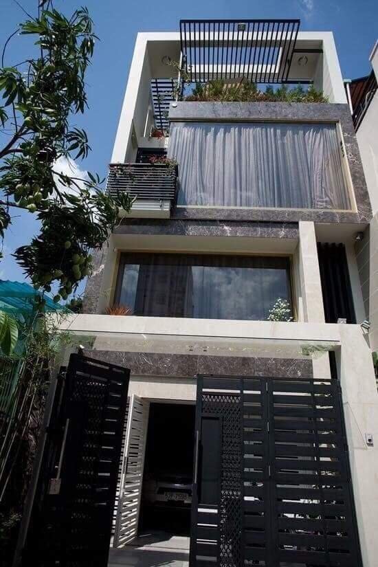 Bán gấp nhà mặt tiền đường Mai Văn Vĩnh, P. Tân Quy, Quận 7, DT 4x22m, giá 15 tỷ