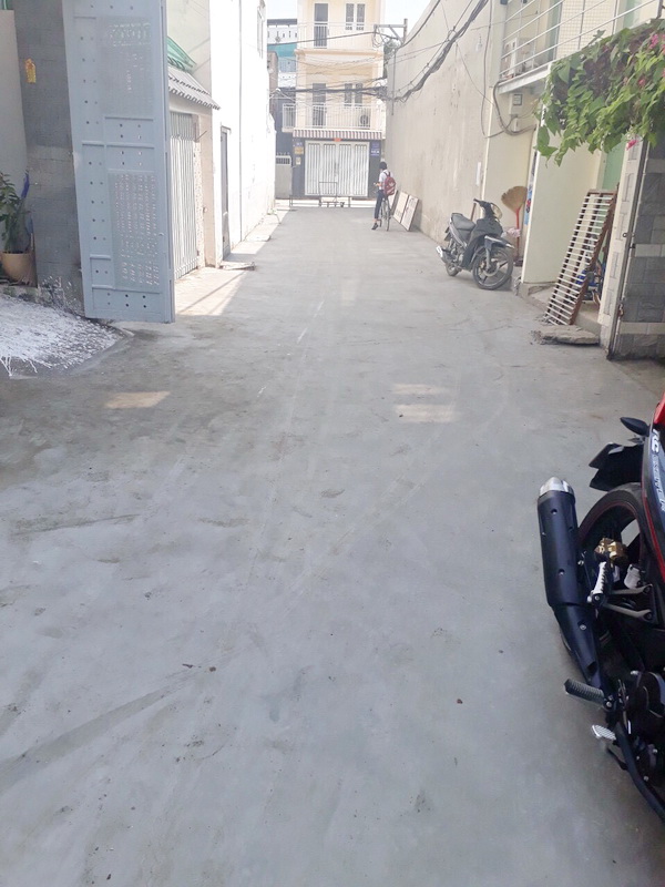 Bán nhà 1 lầu gác suốt mới đẹp hẻm 54 Lê Văn Lương, quận 7