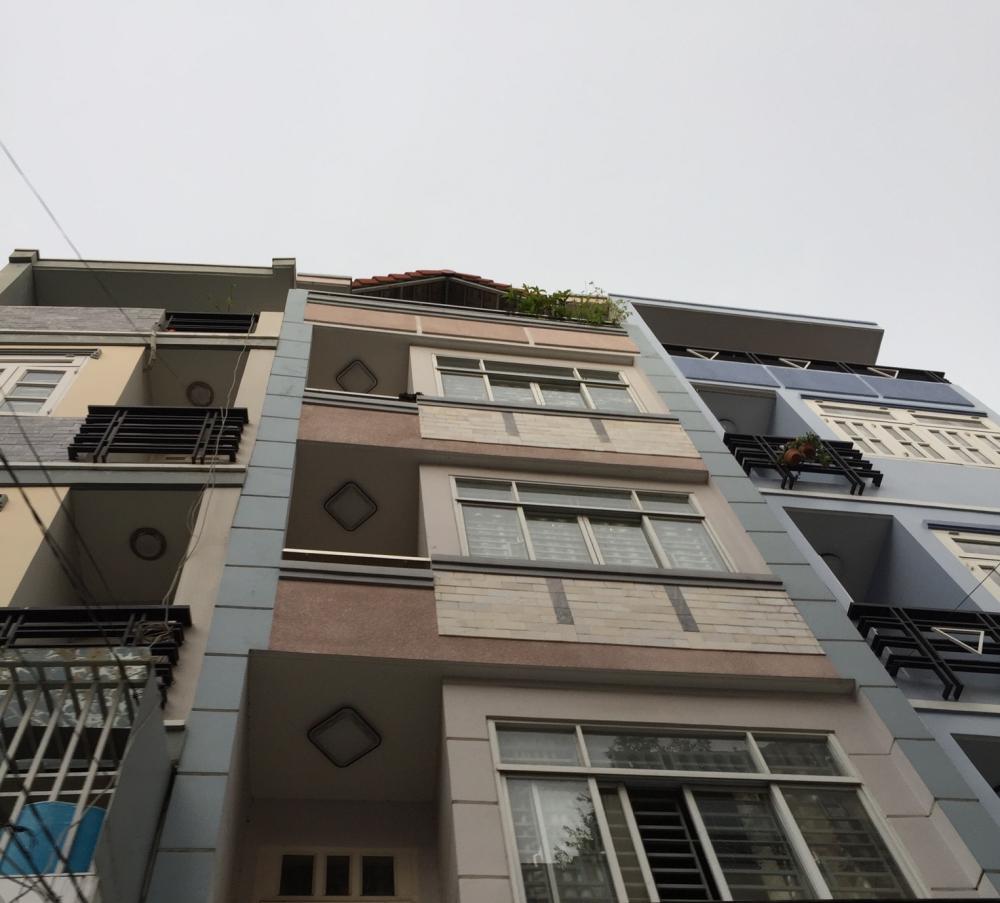 Bán nhà đường Thái Thị Nhạn, 4.4x12m, nở hậu 5m, 3 lầu, ST, nhà đẹp, giá chỉ 6.2 tỷ. LH: 0916837744