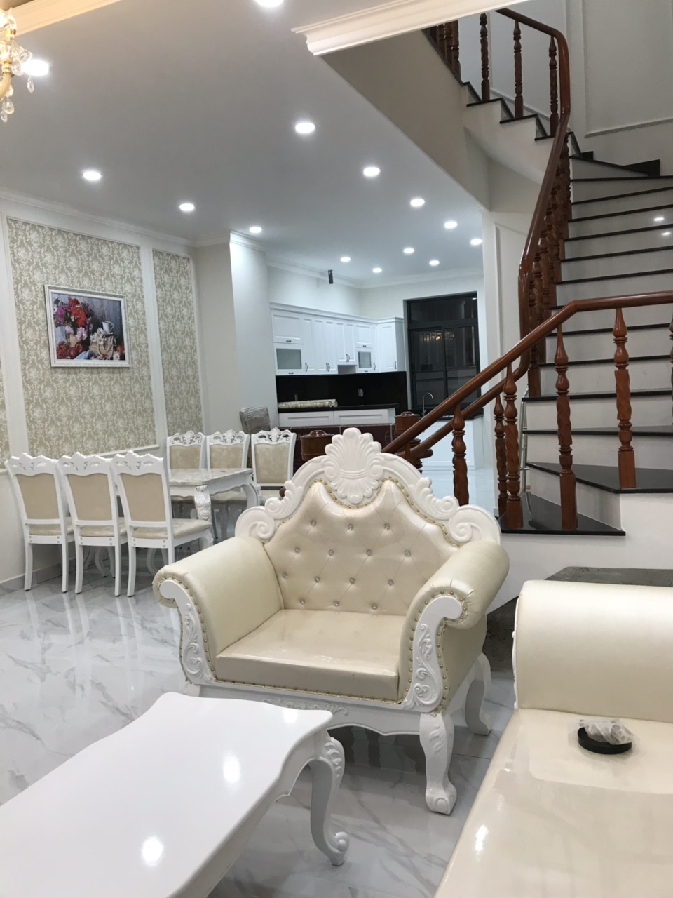 Cần bán villa tại P. An Phú, Quận 2, TP. HCM ,diện tích 7 x 18m giá 11,3tỷ