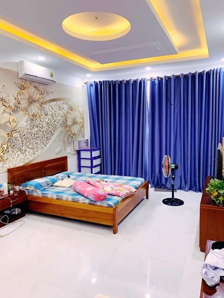 Cực sốc bán nhà đẹp Nguyễn Xí, 4 x 17m, 4 lầu, giá chỉ 6.4 tỷ. Gọi ngay 0938498039