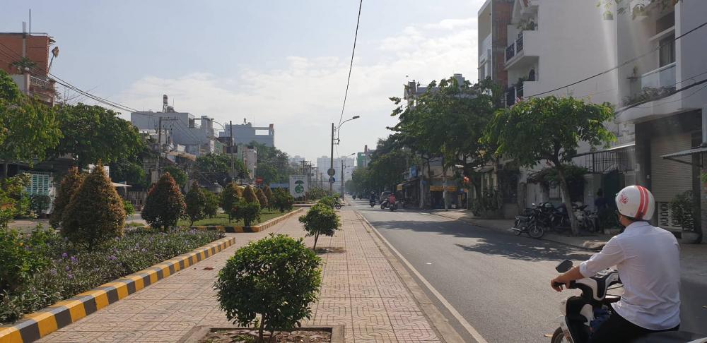 MTNB Hiền Vương, p. Phú Thạnh, DT 3,5x20m, cấp 4. Giá 6,5 tỷ