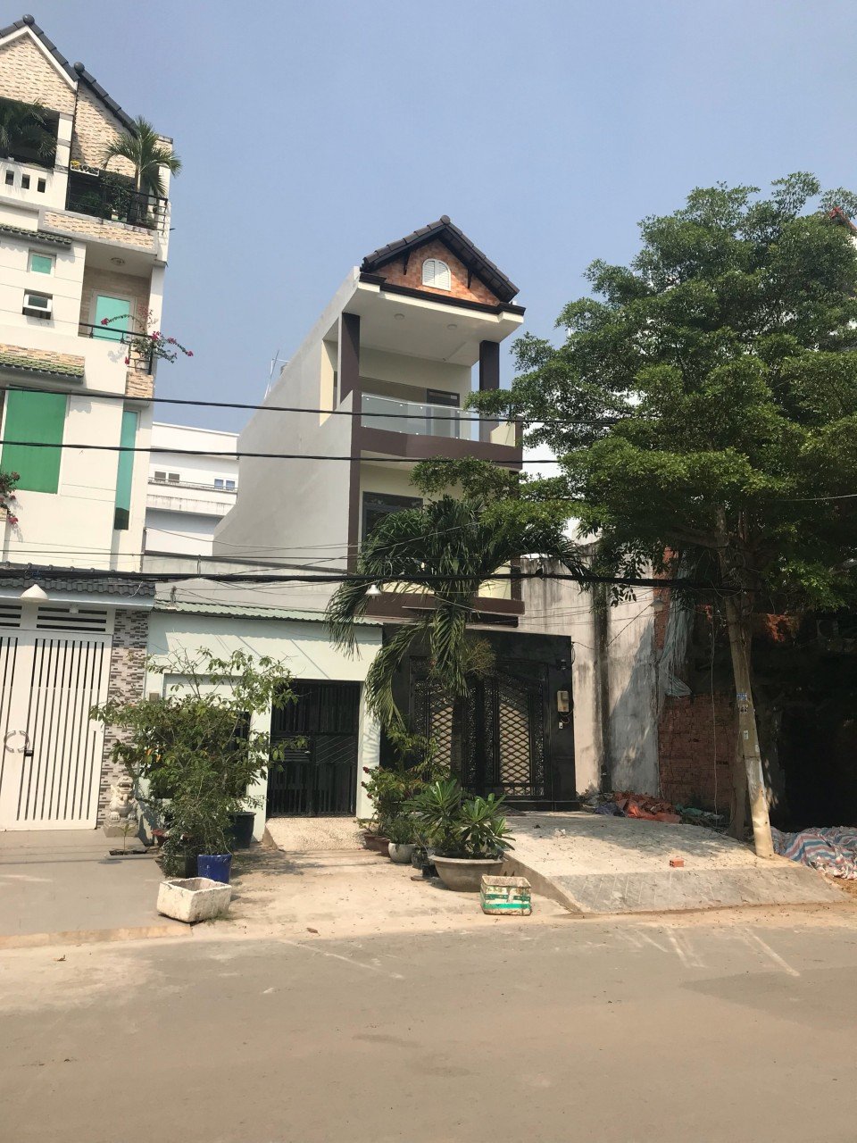 Bán nhà mặt tiền đường 24m Nam Long Phú Thuận, Q7, DT 4x20m, 2 lầu, ST. Giá 8,35 tỷ