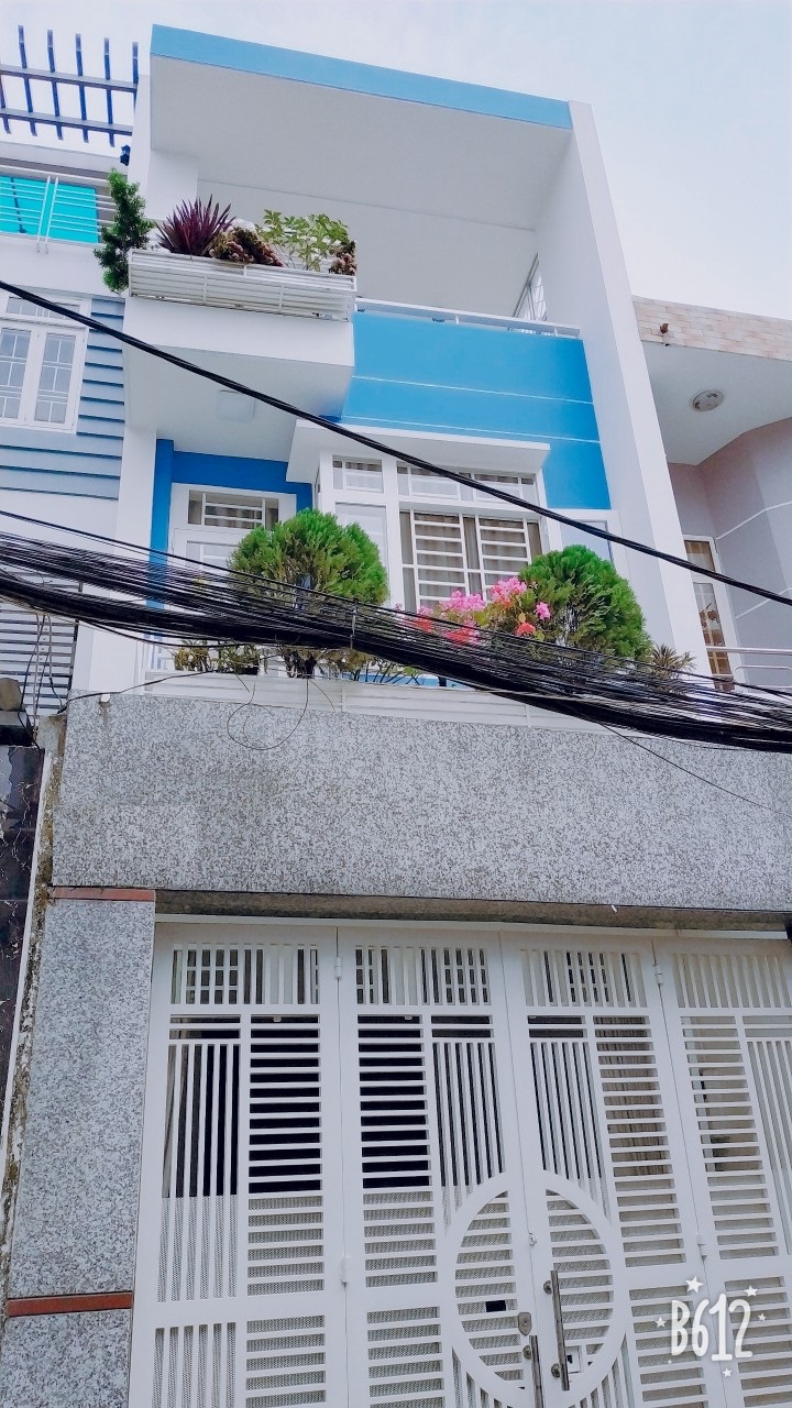 Bán nhà mới HXH Lê Thị Riêng, Q. 1, DT 4x20m, trệt 2 lầu, giá 16.5 tỷ TL