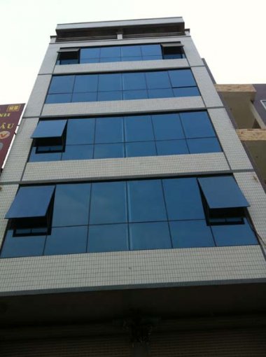 Bán tòa nhà 6 lầu, cho thuê 170 triệu/tháng, MT Trần Hưng Đạo, Quận 1, DT: 7.2x19m