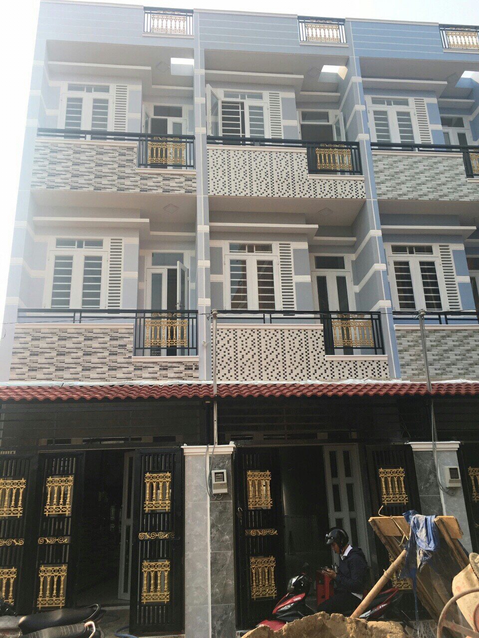 Bán nhà tại Lê Văn Lương, Phước Kiển, Nhà Bè, giá rẻ 2 lầu, 4PN (3,2x13)m, sổ hồng dọn về ở ngay
