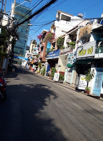 Bán nhà MT Chấn Hưng, 2 lầu, 1 ST (4 x 25m) 98 m2 P. 6, Q. Tân Bình, 13.5 tỷ TL