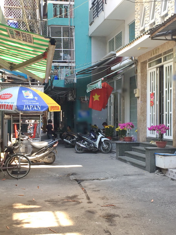 Bán nhà 1 lầu mới đẹp, hẻm xe hơi 42 Huỳnh Tấn Phát, Quận 7